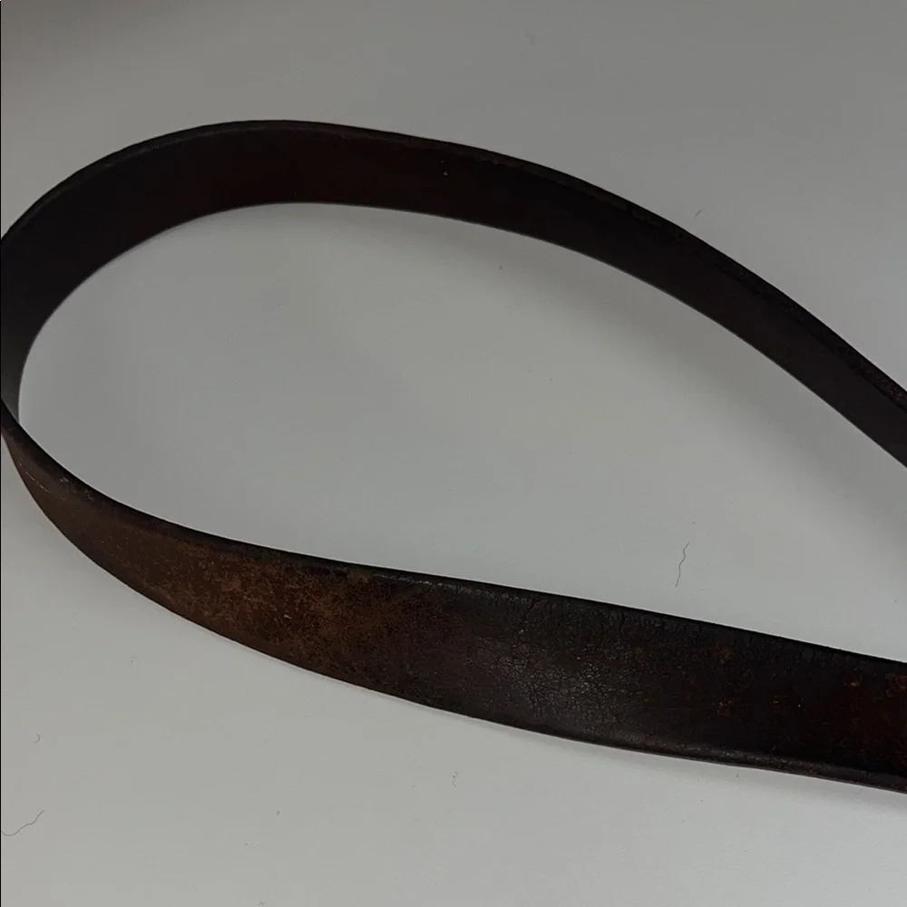 Men's Brown Leather Belt / preowned no labels / well worn 42 ish